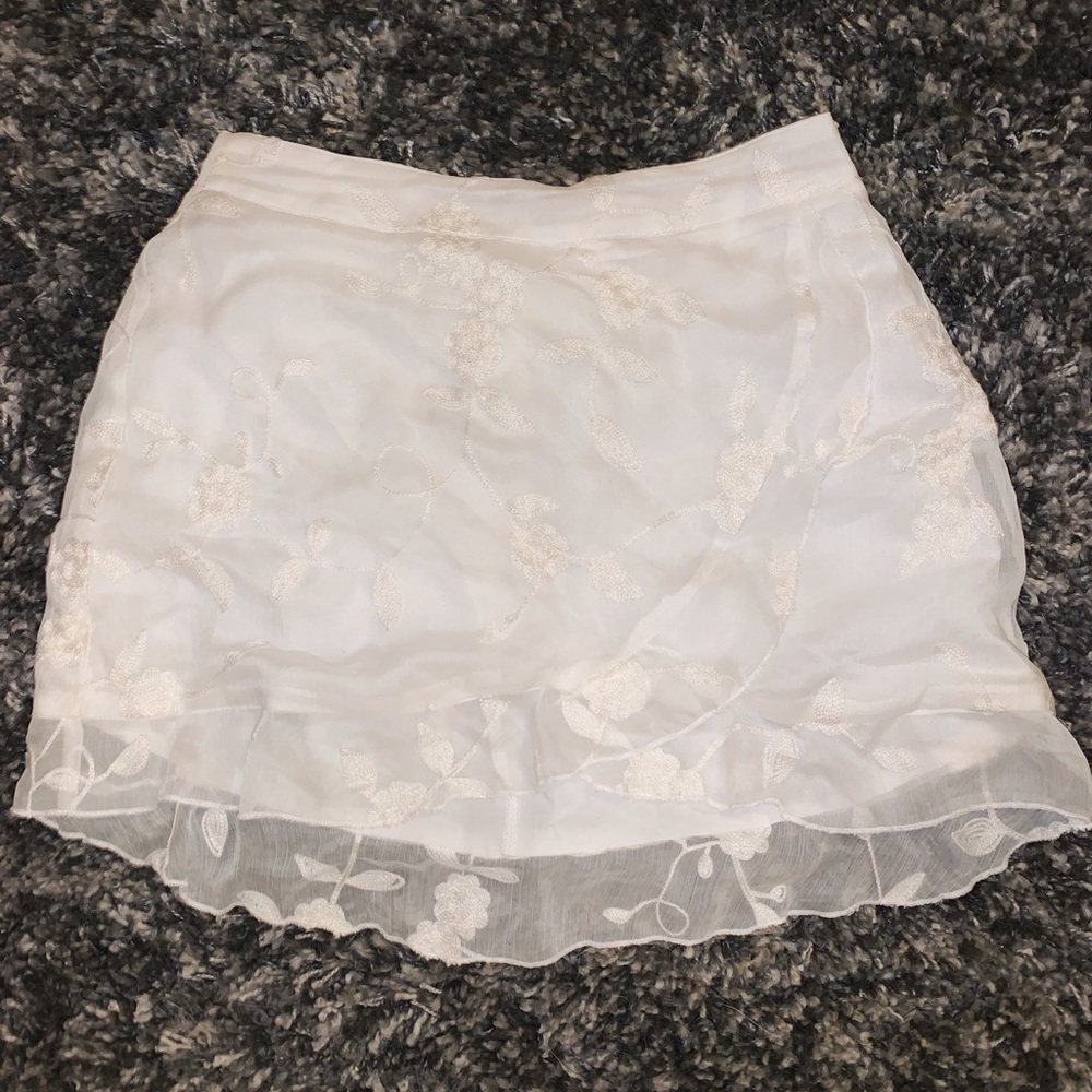 High waisted embroidered skirt